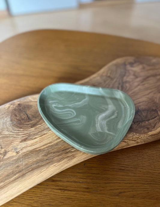 Jude plate