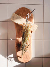 Load image into Gallery viewer, Lavender &amp; Oats Soap
